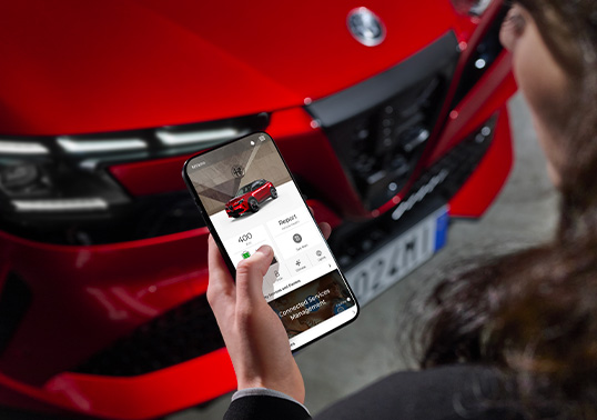 Alfa Romeo Junior Elettrica Vrhunska povezljivost