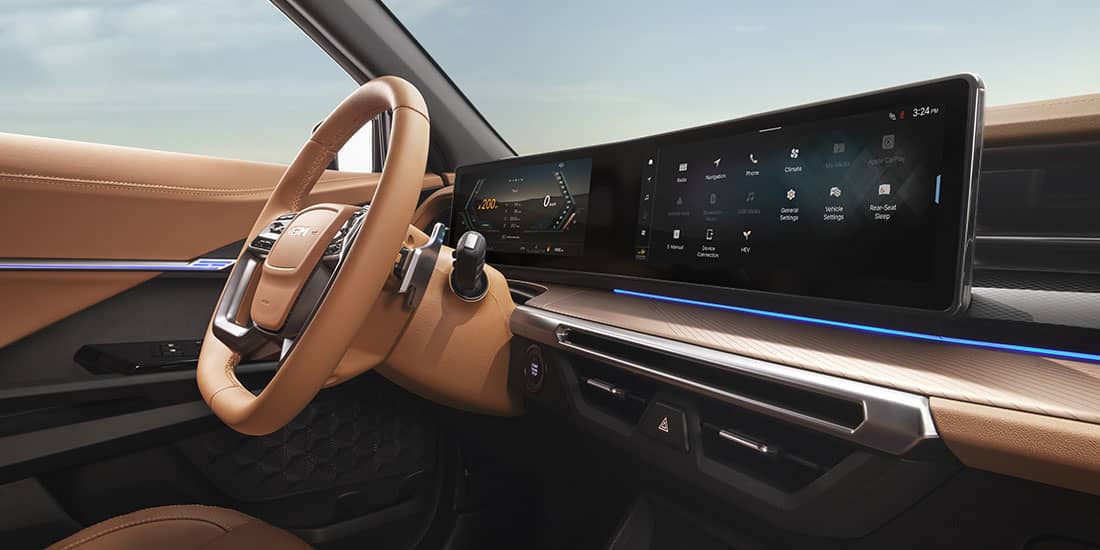 KGM Novi Torres hibrid notranjost