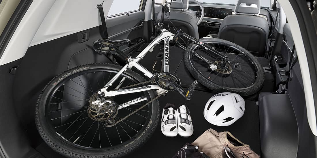 KGM Novi Torres hibrid notranjost