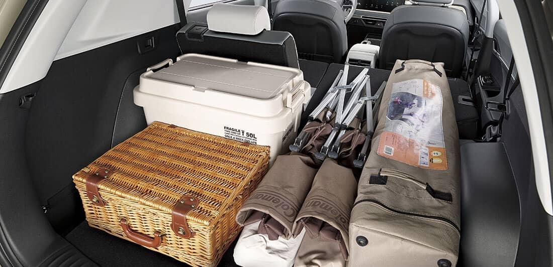 2. vrsta sedežev 60-odstotno zložena (1.320 litrov)